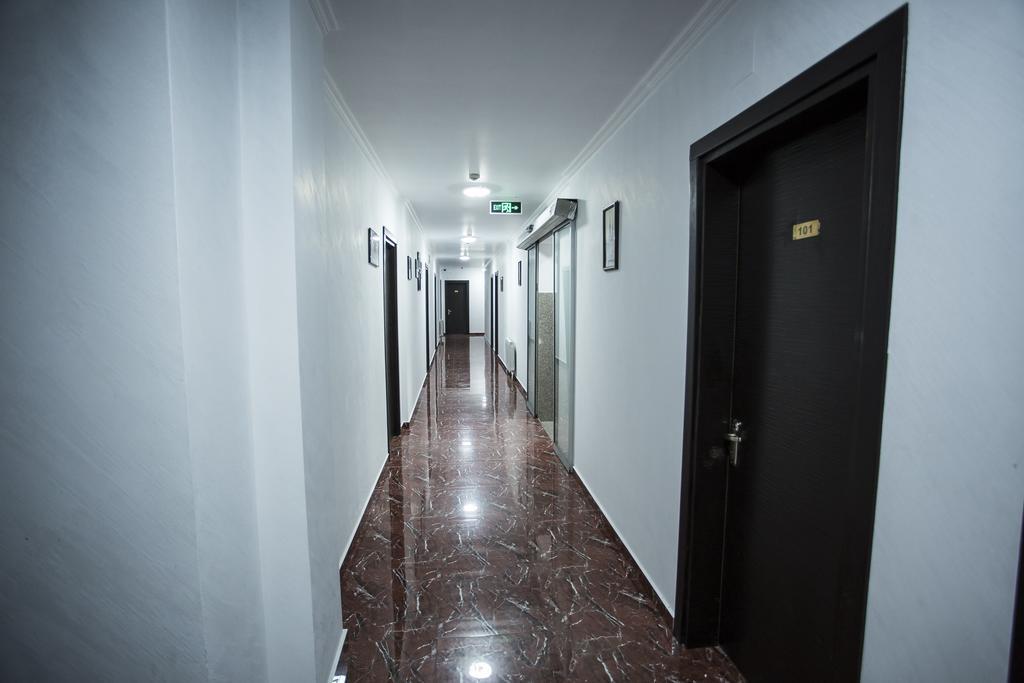 Hotel Batus Batumi Exterior foto
